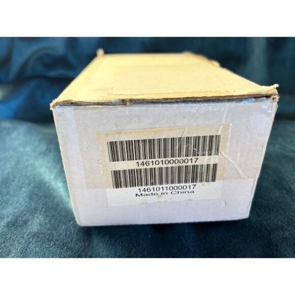 The Danbury Mint Christmas Decorations 2 Santa in ITALY figurines 3/4" - Picture 10 of 10